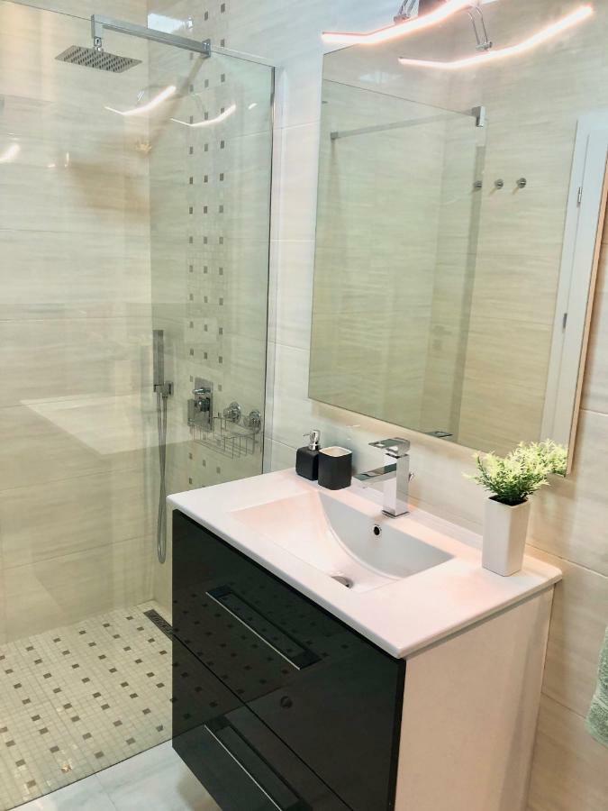 Luxury Apartment - City View Клуж-Напока Екстер'єр фото